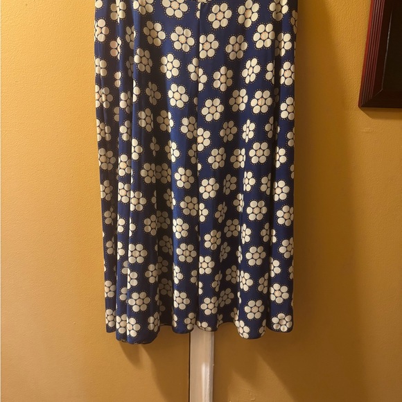 Fit and flare skirt - Picture 2 of 2